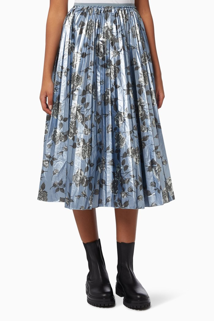 

Pleated Midi Skirt in Satin, Blue