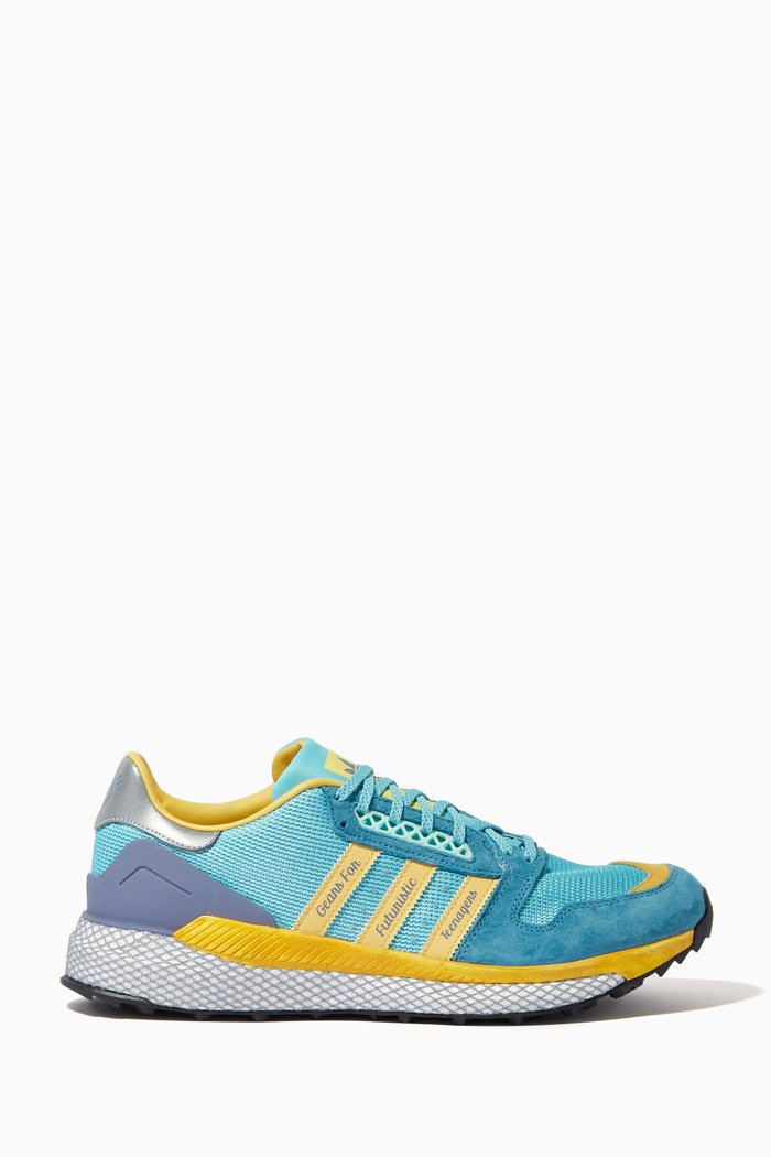 

Questar HM Sneakers in Mesh & Suede, Blue