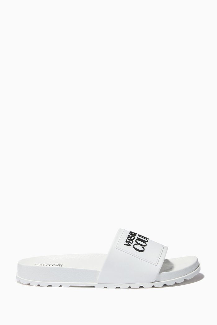 

Logo Slides in Rubber, White