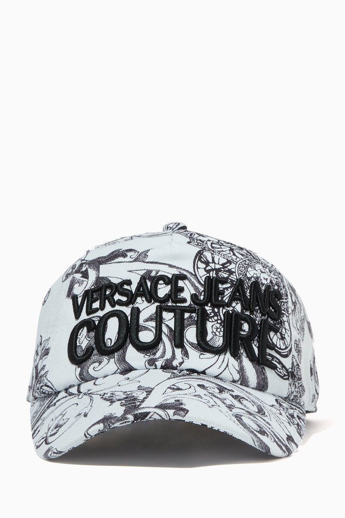 

Embroidered Baroque Cap in Cotton, White