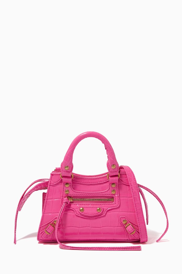 

Neo Classic Nano Top Handle in Shiny Crocodile Embossed Calfskin, Pink