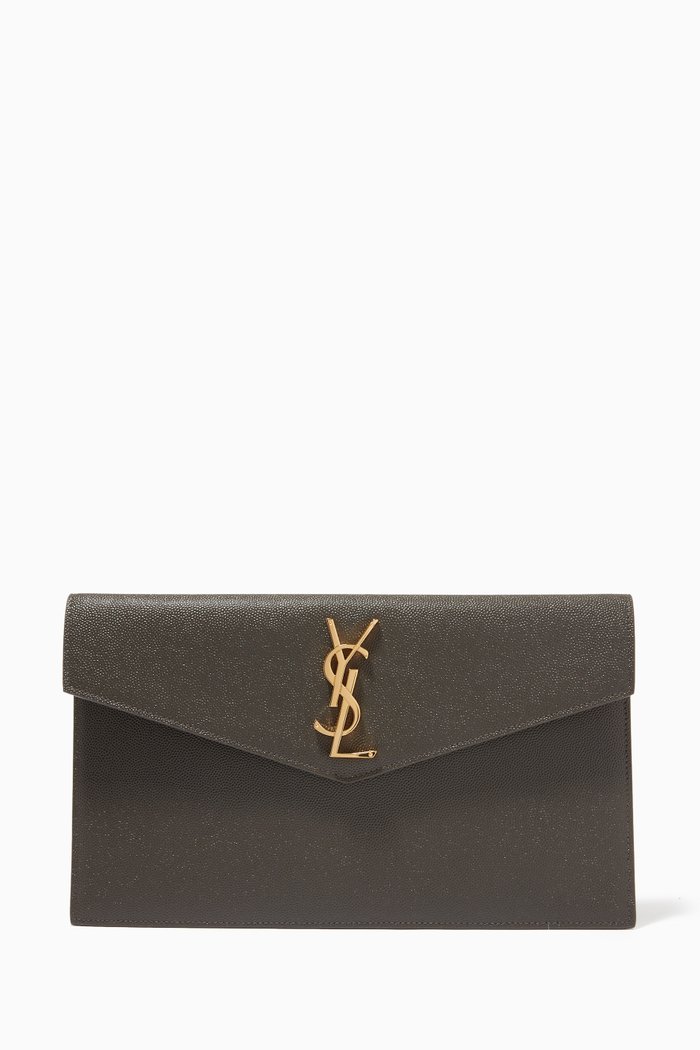 

Uptown Pouch in Grain de Poudre Embossed Leather, Grey