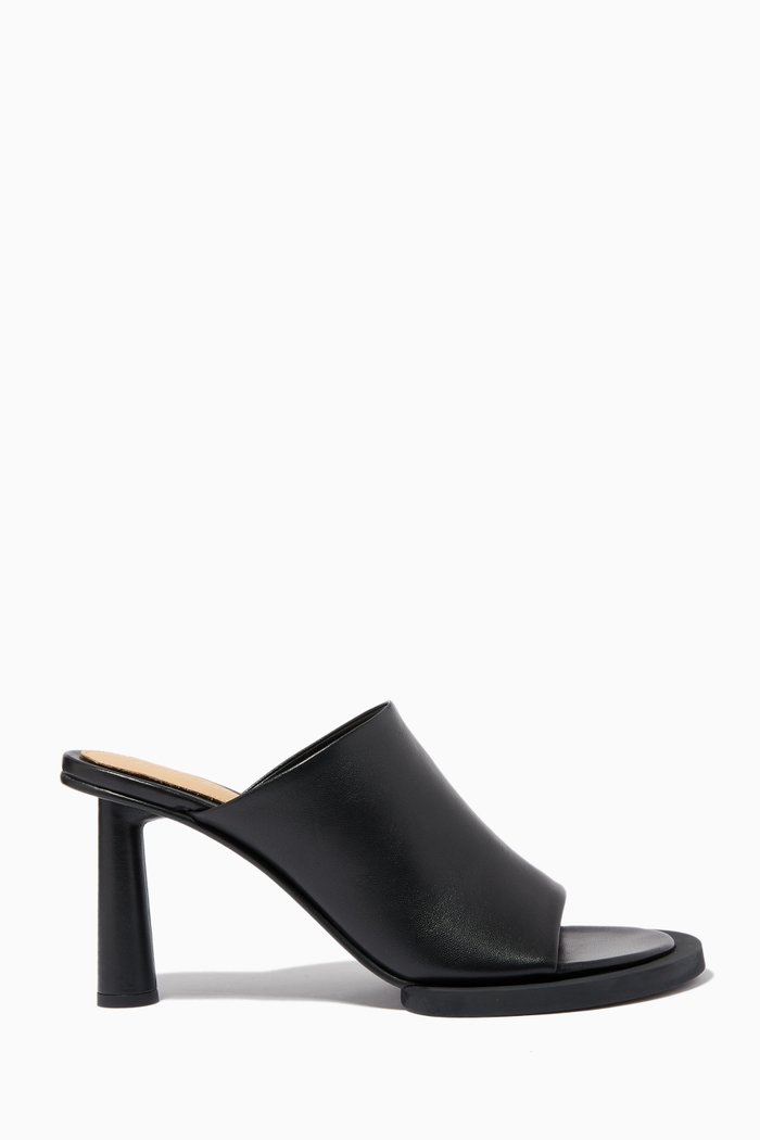 Les Mules Carrés Ronds 75 Asymmetrical Mules in Leather, Black