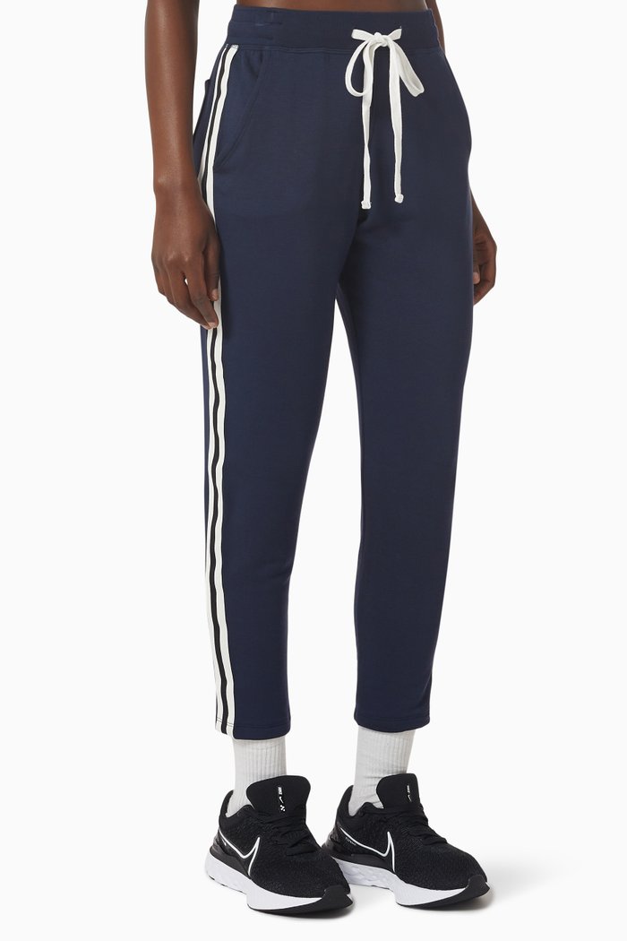 

Reena Stripes Sweatpants in Fleece, Blue