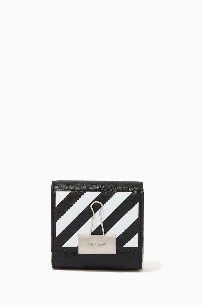 

Diagonal Wallet in Saffiano Leather, Black