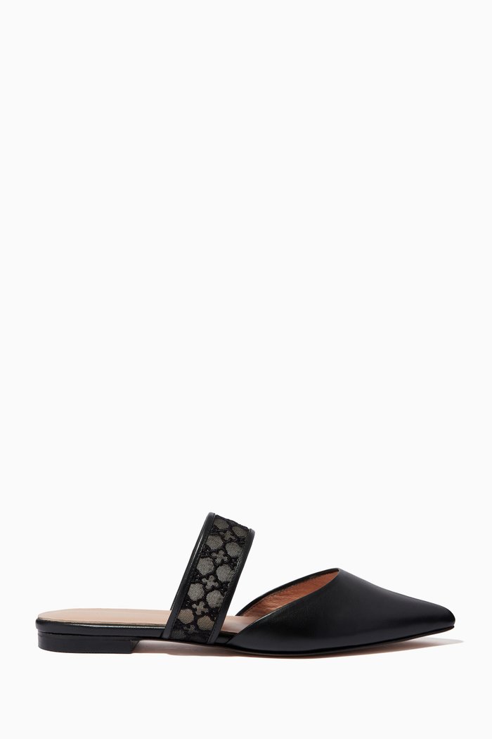 

Mika Flats in Leather, Black