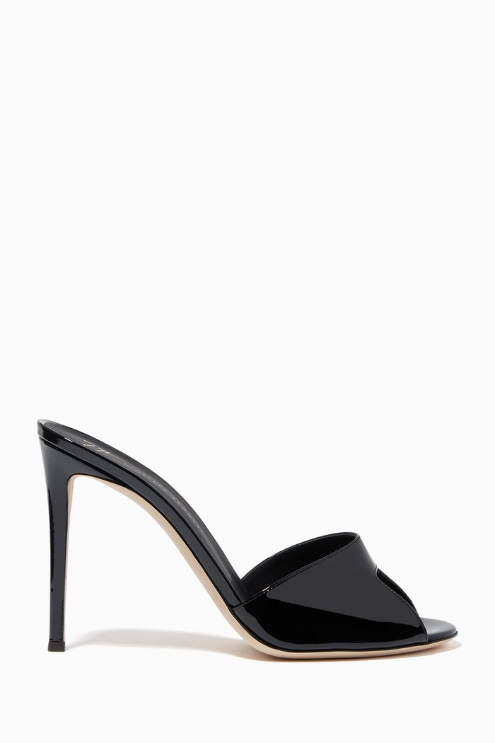 

Cecilia 105 Mules in Patent Leather, Black