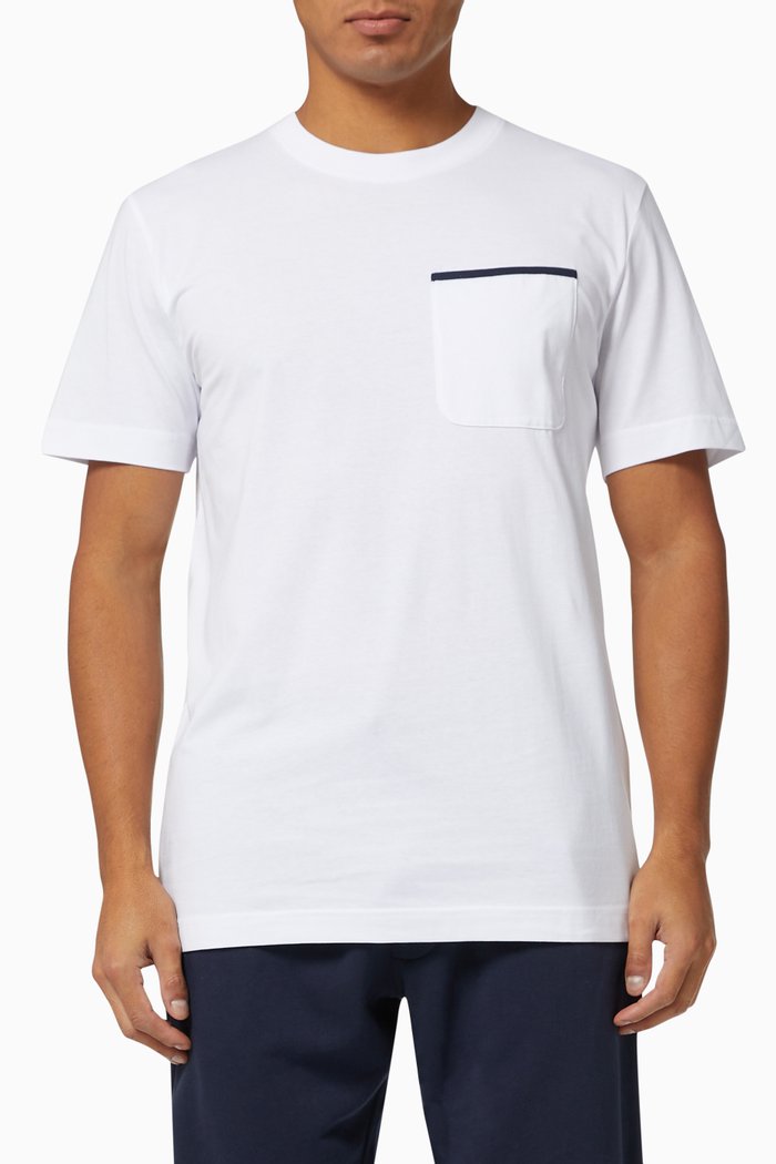 

Classic Chest Pocket T-shirt in Organic Cotton, White
