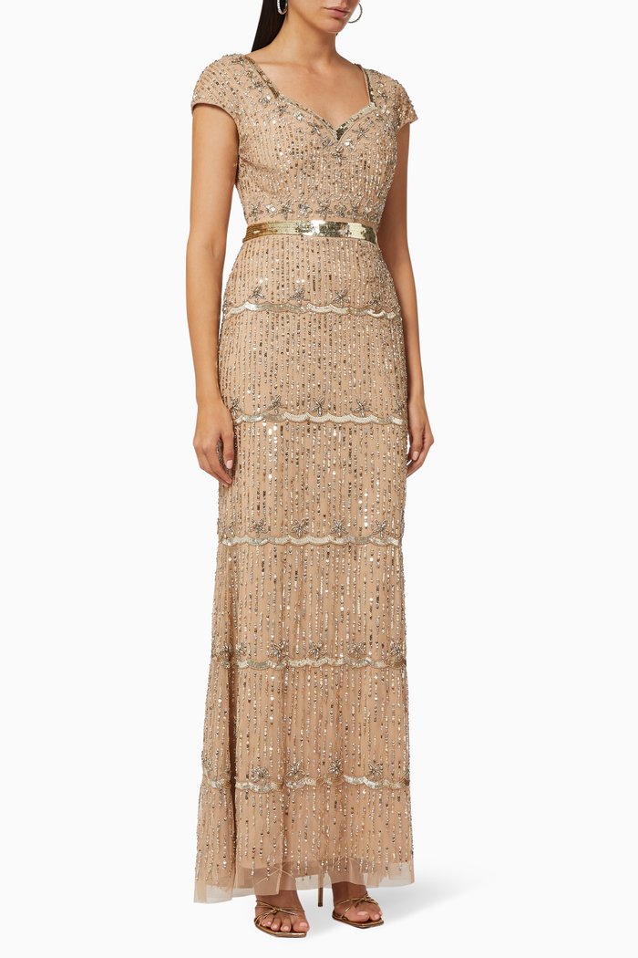 

Sweetheart Neckline Gown with Sequin Embellishment, Neutral