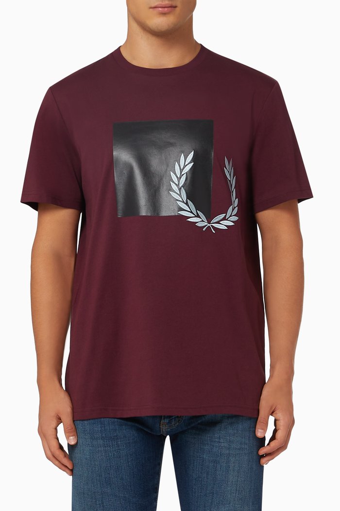 

Tonal Graphic T-shirt in Cotton, Burgundy
