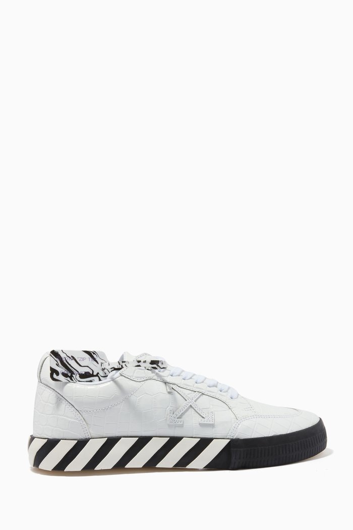 

Low Vulcanized Sneakers in Croc Leather, White