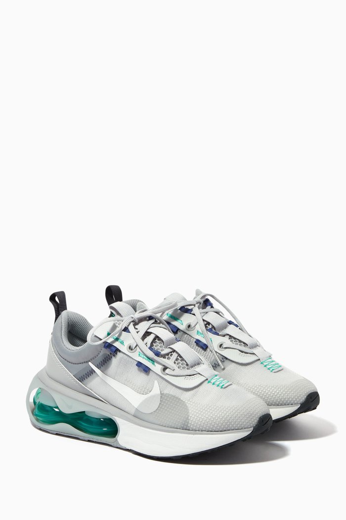 

Air Max Sphere Sneakers in Textile & Mesh, Grey