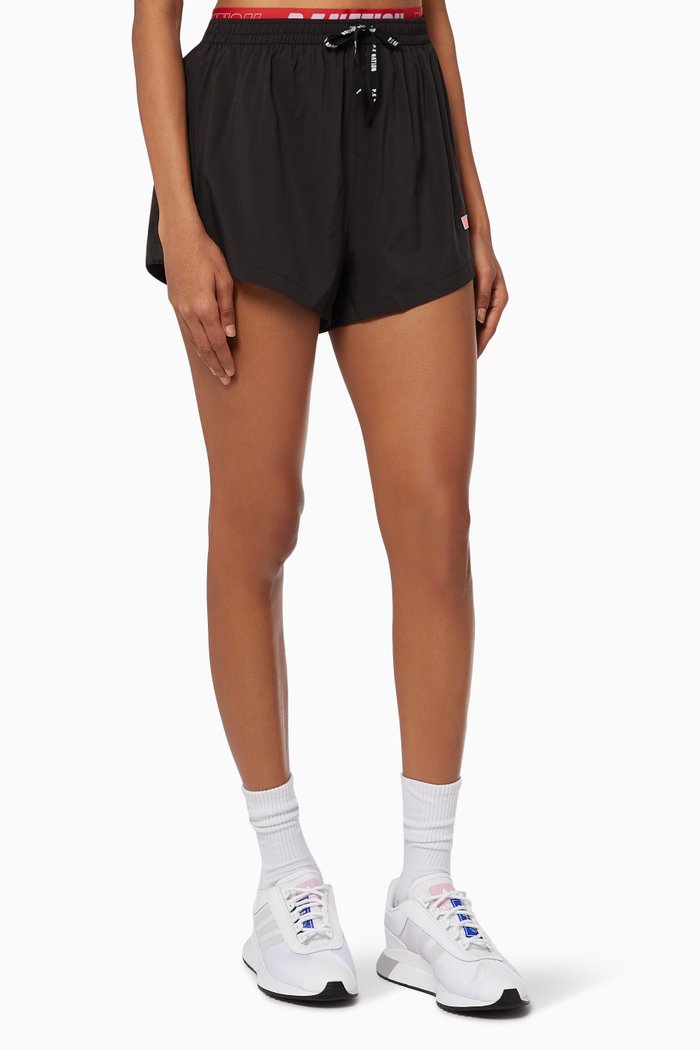 

Courtside Shorts in Recycled Nylon, Black