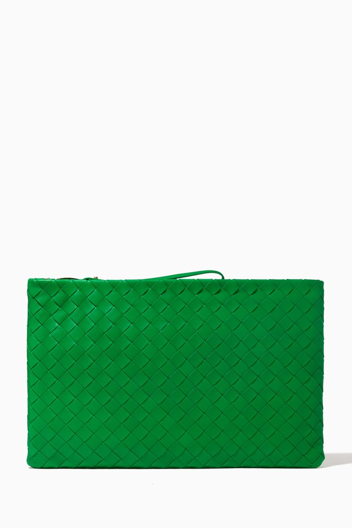 

Large Pouch in Intrecciato Nappa, Green