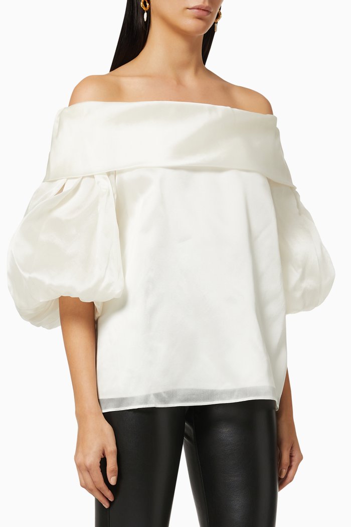 

Georgie Off The Shoulder Top in Satin, White