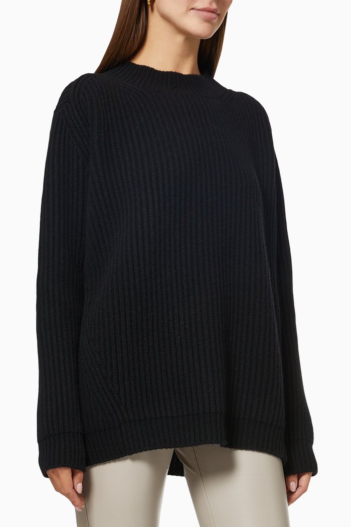 

Faye Oversized Sweater in Rib-knit, Black
