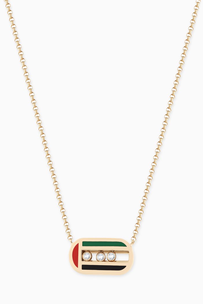 

Sliding Diamonds UAE Oval Pendant in 18kt Yellow Gold