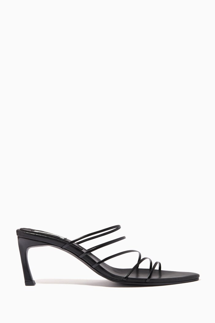 

5 String Sandals in Leather, Black