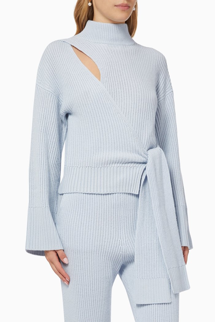 

Amaris Wrap Sweater in Knit, Blue