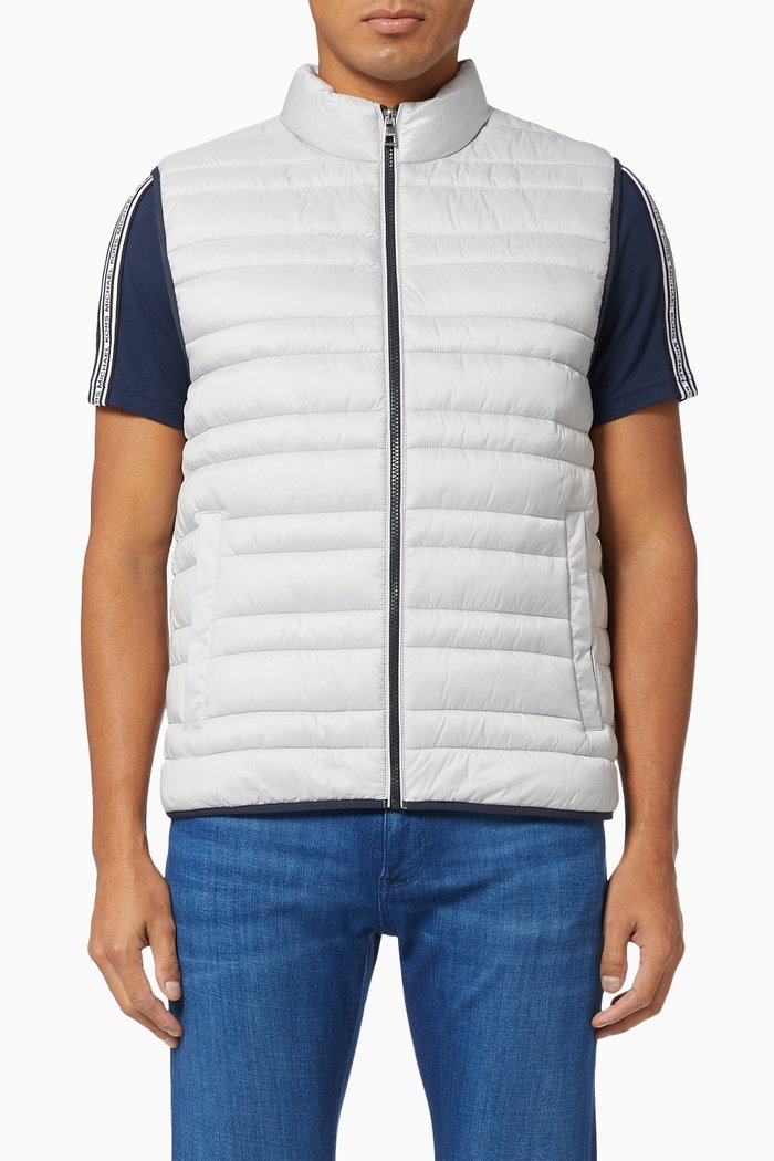 

Quilted Vest in Nylon, Grey