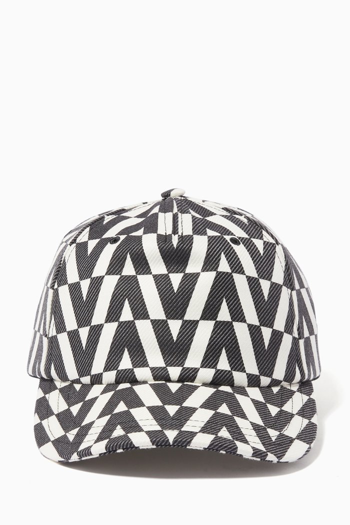

Valentino Garavani Optical V Cap in Cotton Blend, Black