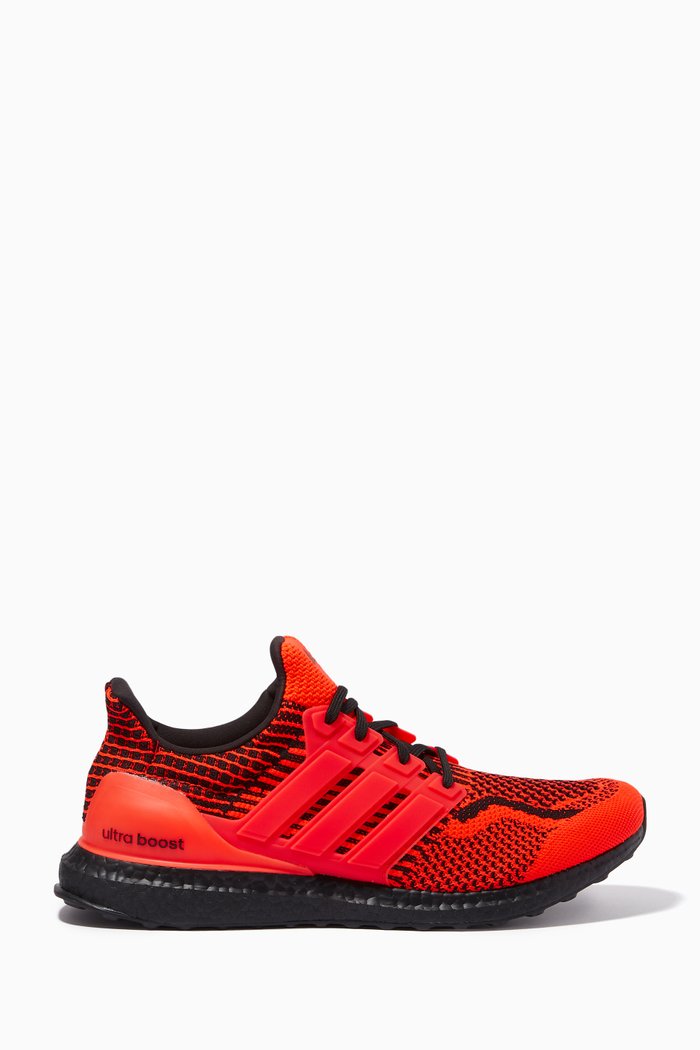 

Ultraboost 5.0 DNA Sneakers in Primeknit, Red