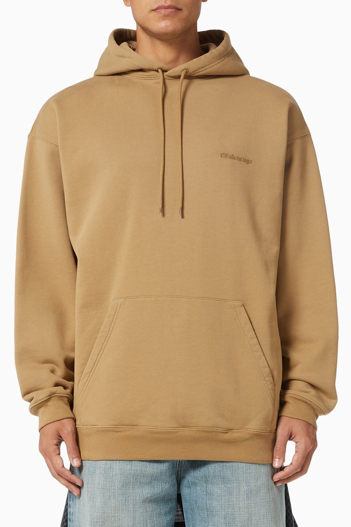 

BB Corp Medium Fit Hoodie in Curly fleece, Neutral