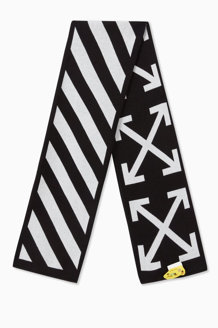 

Diagonal Arrows Logo Scarf in Wool Knit, Black