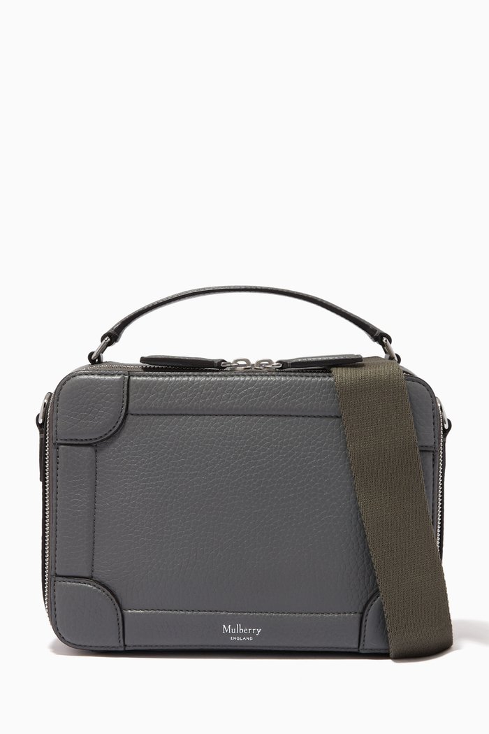 

Belgrave Messenger Crossbody Bag in Heavy Grain Leather, Grey