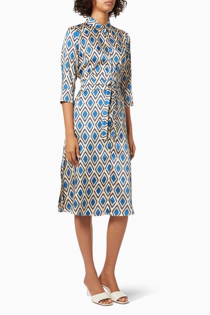 

Narrer Dress in Satin, Neutral