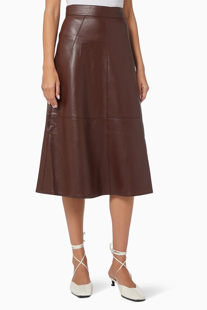 

Omelia Skirt in Coated Viscose, Brown