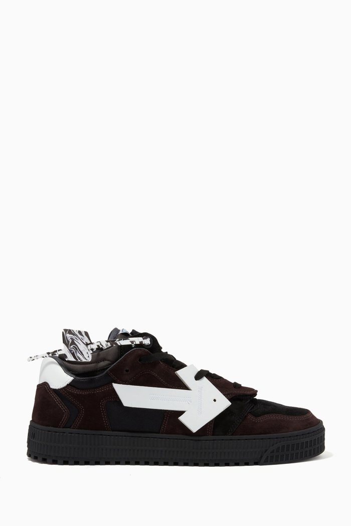 

Off Court 3.0 Floating Arrow Sneakers in Suede, Black