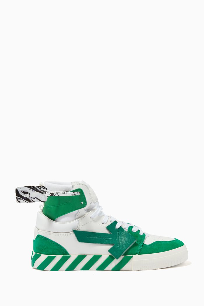 

High Vulcanized Floating Arrow Sneakers in Mixed Leather, Green