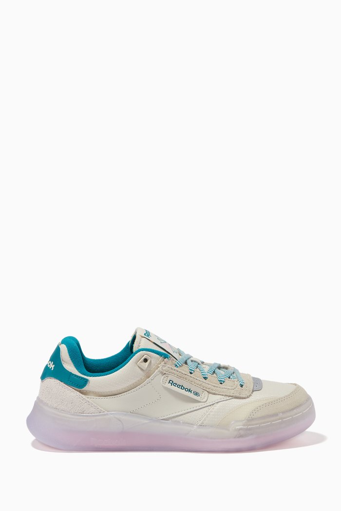 

Club C Legacy Sneakers in Suede Leather, White