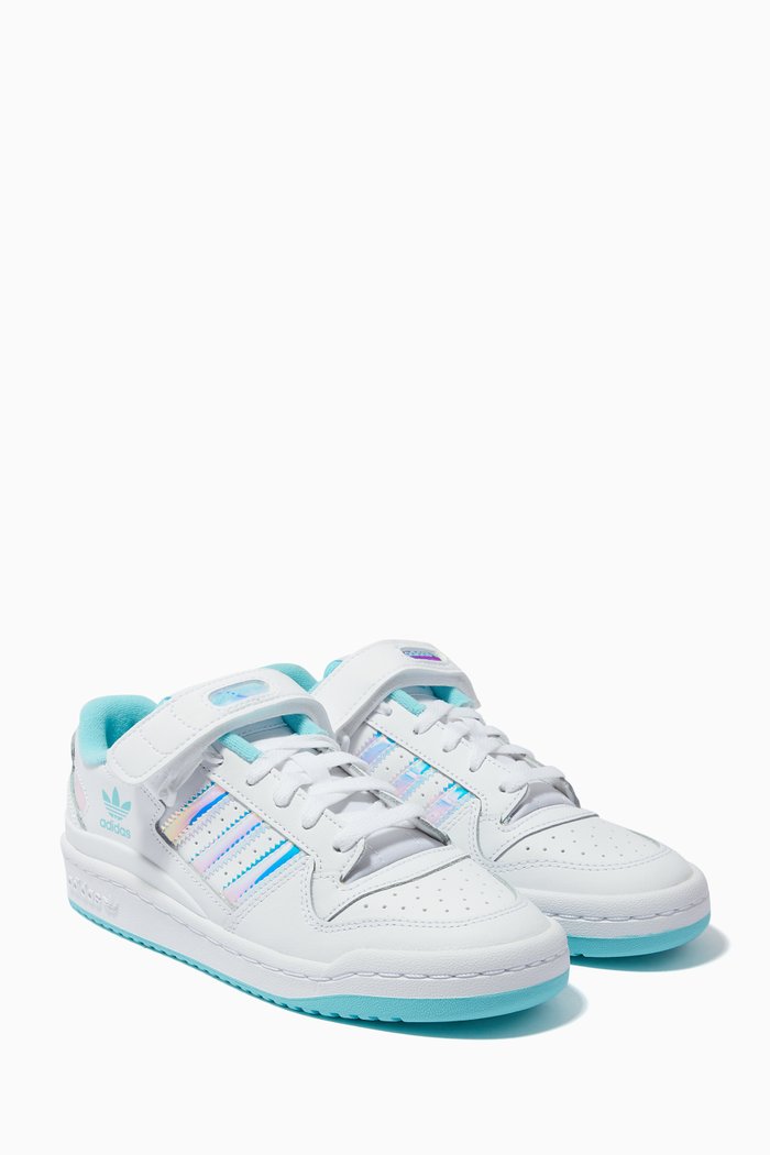 

Forum Iridescent Sneakers in Leather, White