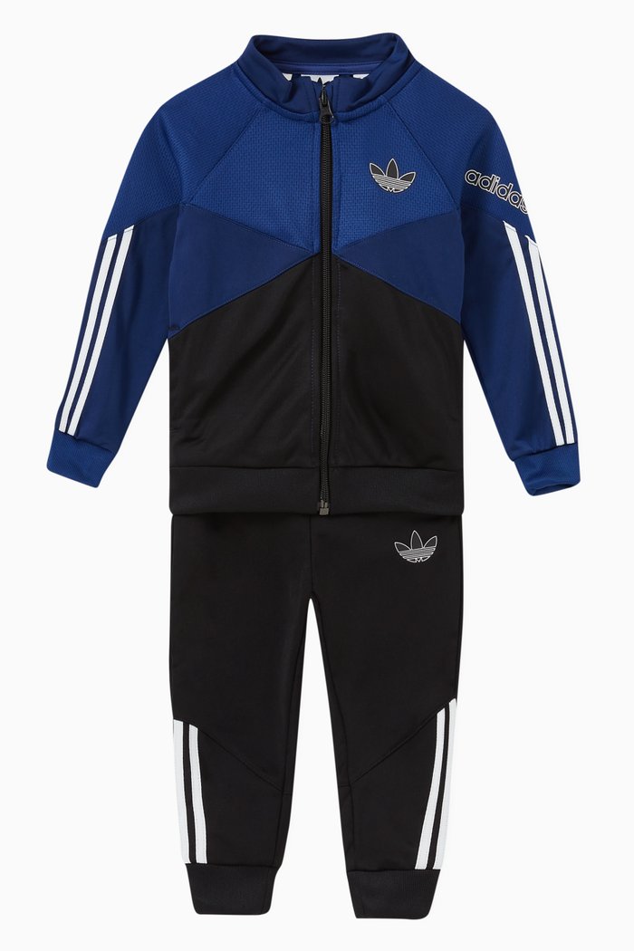 

SPRT Tracksuit in Primegreen, Multicolour