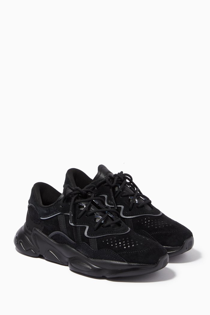 

OZWEEGO Sneakers in Suede Leather, Black