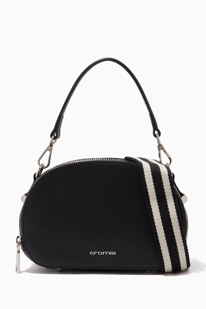 

Perla Oval Bag in Calfskin Leather, Black