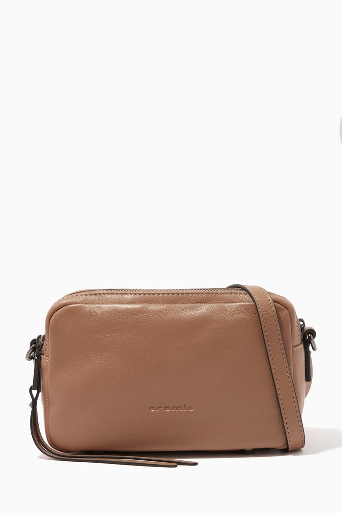 

Crossbody in Micro-grain Calfskin, Brown