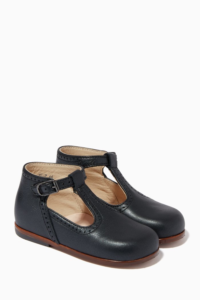 

Iris Shoe in Leather, Black