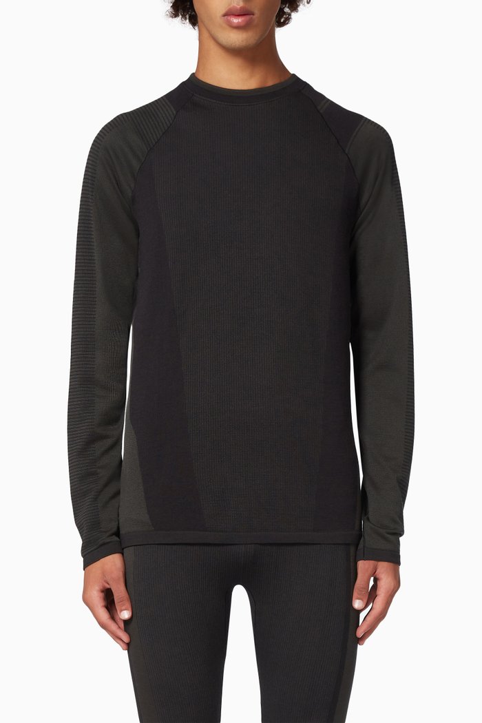 

Classic Base Layer T-shirt in Wool-blend Knit, Black