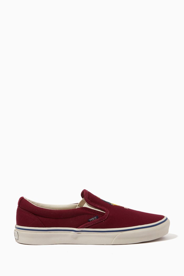 

Keaton Bear Sneakers in Canvas, Burgundy