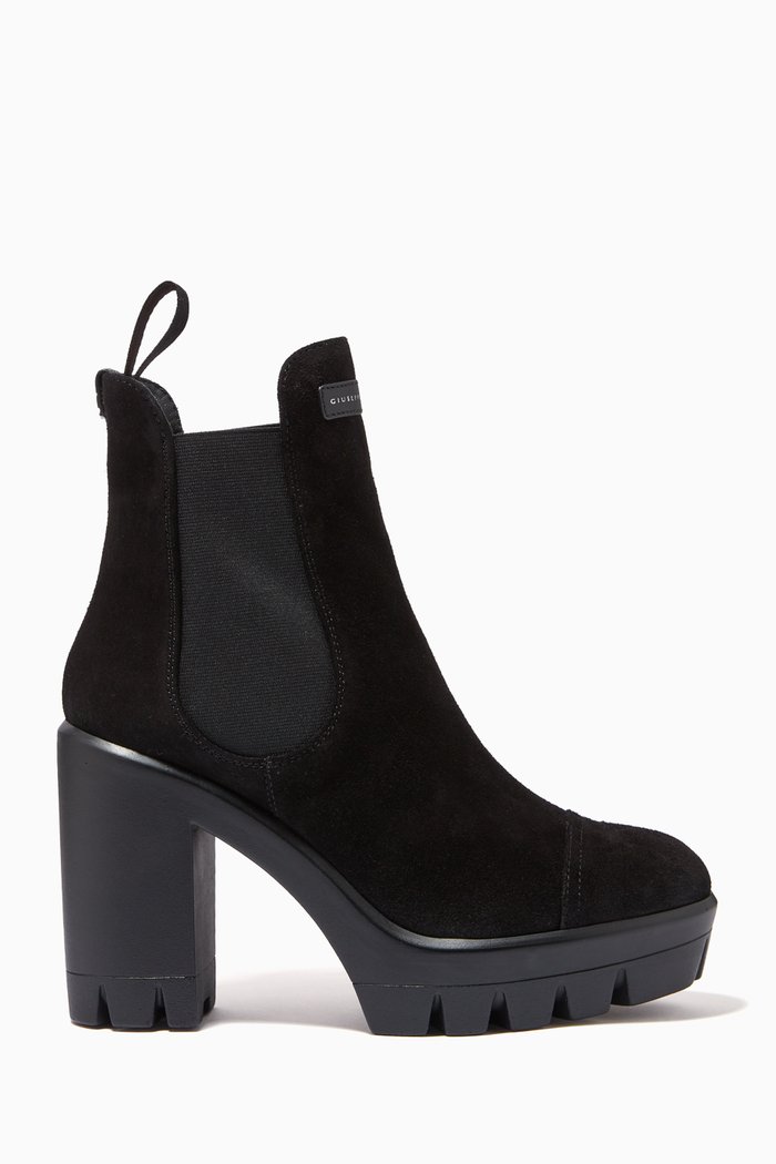 

Tonix Ankle Boots in Suede Leather, Black