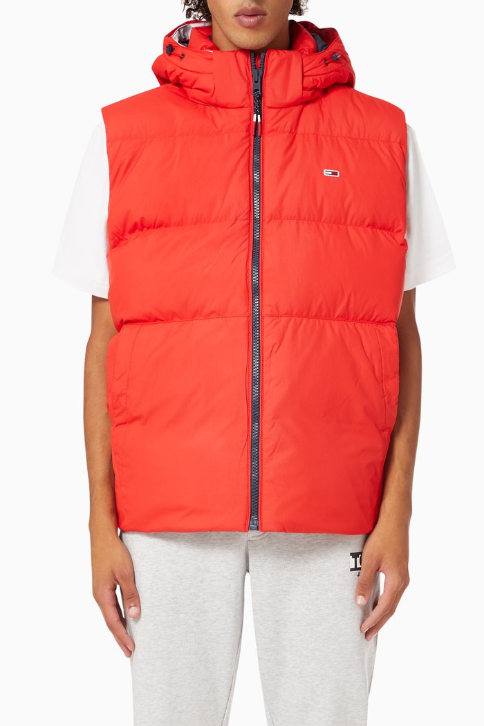 

Essential Down Vest in Recycled Polyester, Red