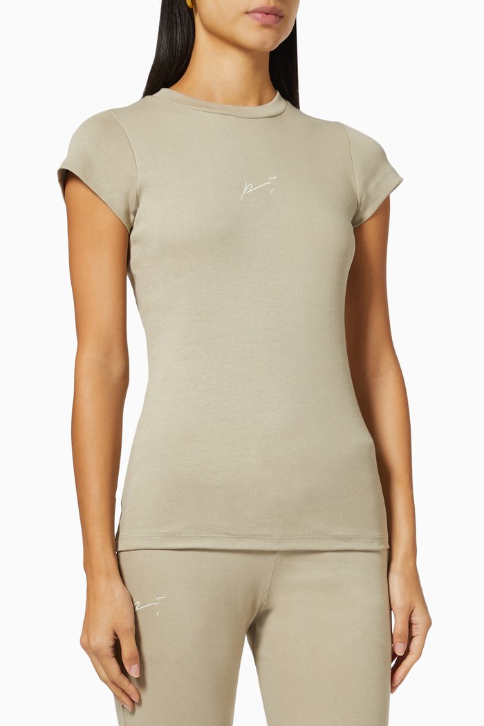 

Signature Logo Slim Fit T-shirt in Jersey, Grey