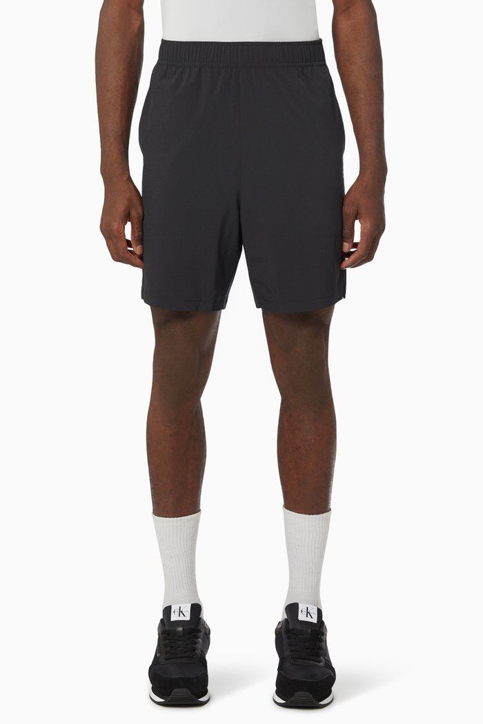 

7-inch Woven Shorts, Black