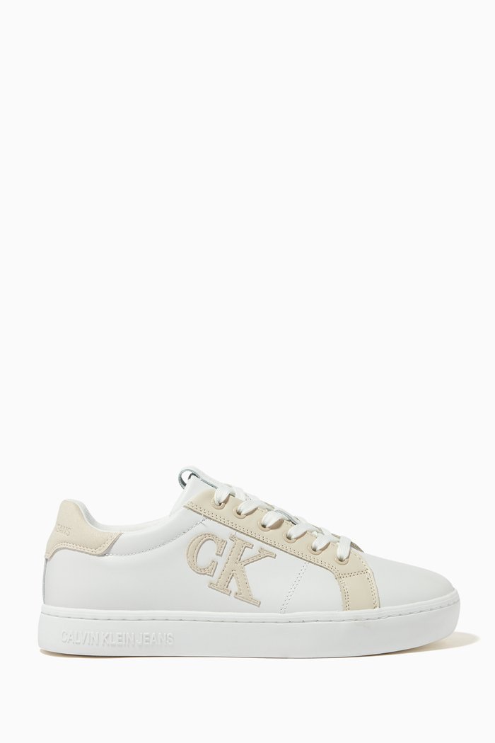 

Logo Sneaker in Leather, White