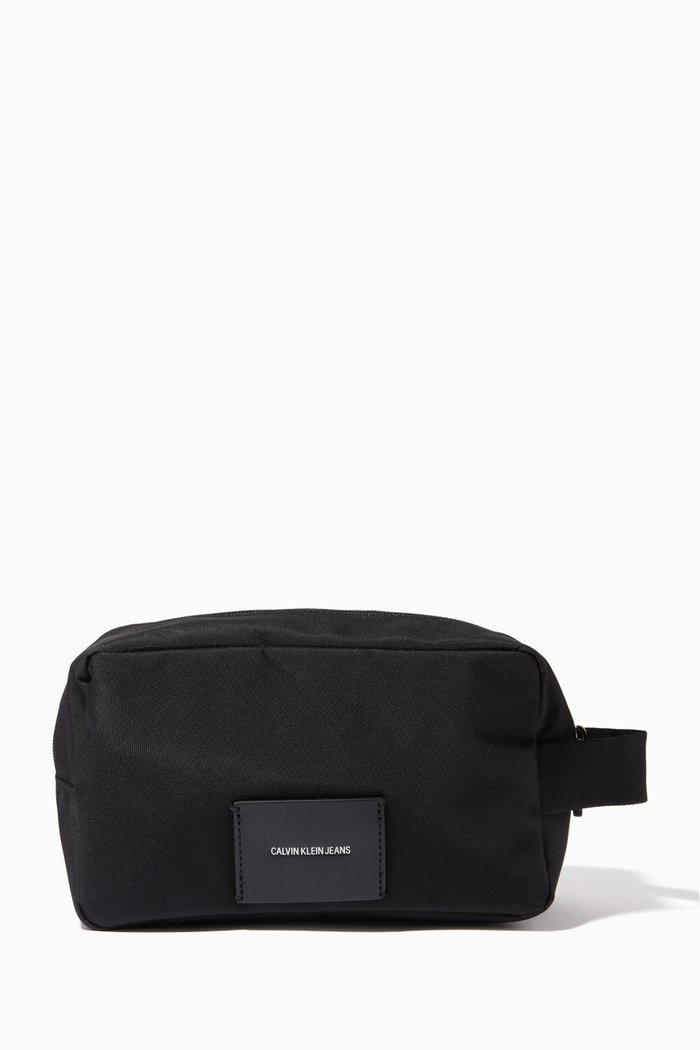 

Sport Essential Wash Bag in Recycled Polyester Blend, Black