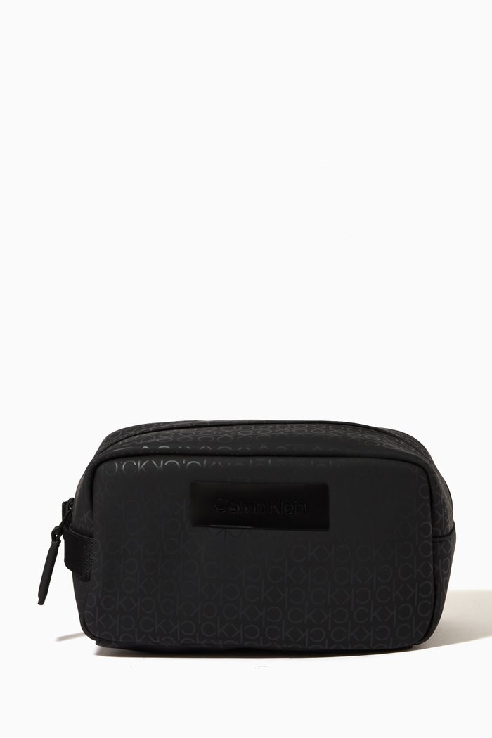 

Logo Wash Bag in Faux Leather, Black