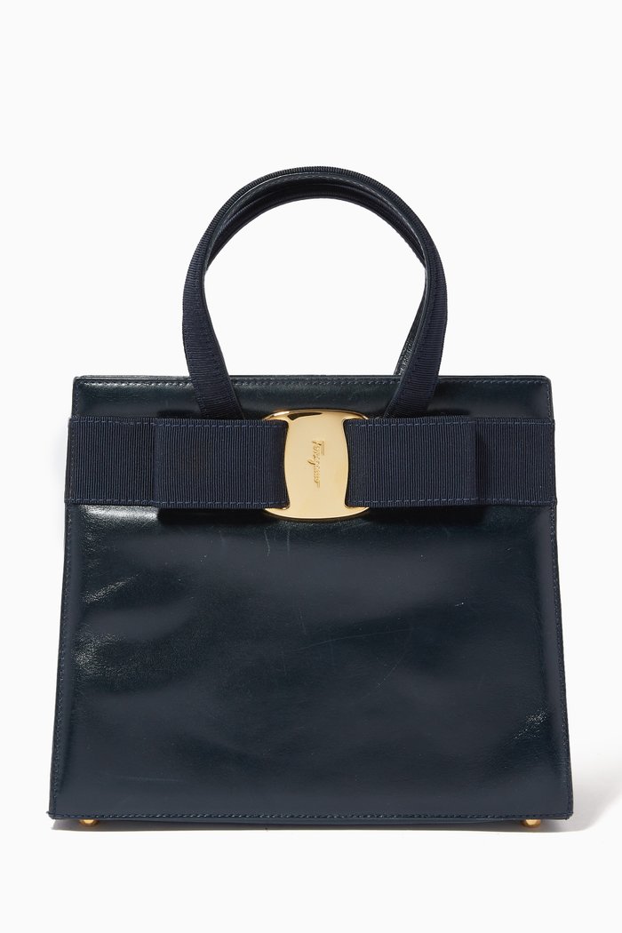 

Vara Bow Top Handle Bag in Leather, Blue